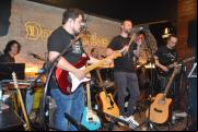 Banda RetroPool emulou na Dom Carlos a atmosfera dos shows do Pink Floyd